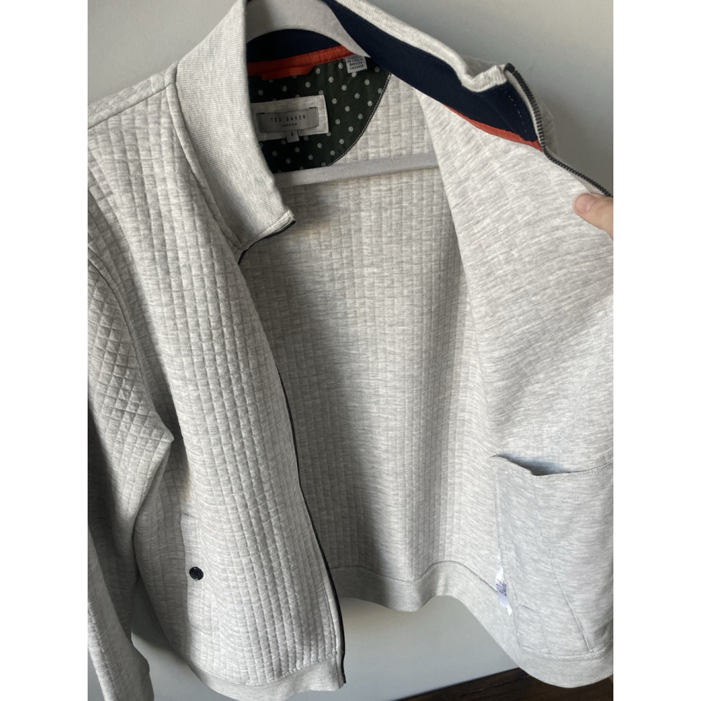 Ted Baker London, Men’s 5 (X-Large) , Full Zip Quilted Gray Sweatshirt - Picture 10 of 12